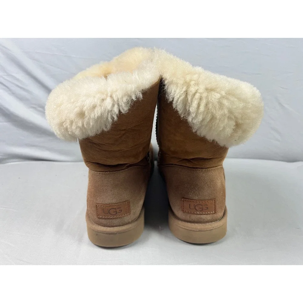UGG Bailey Short Side Zip Chestnut Suede Sheepskin Boots 1112480 Womens 10
